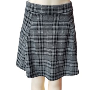 H&M women's black and white, checker, mini skirt size S